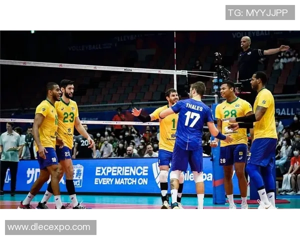 武汉羽毛球队在世锦赛积分榜上以84分稳居第一名展现强大实力