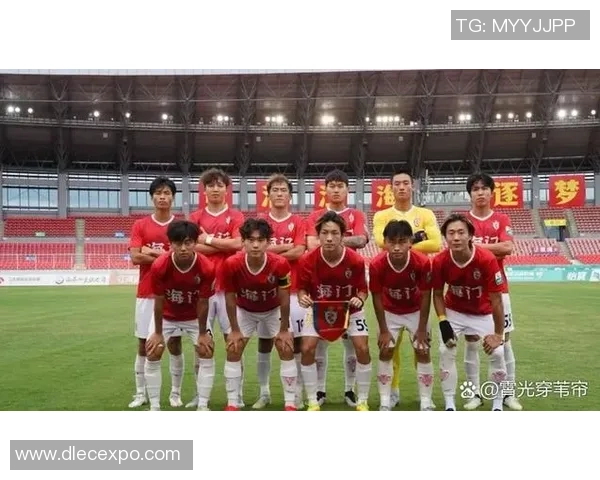 海门足球明星有哪些人选及其精彩瞬间图片分享