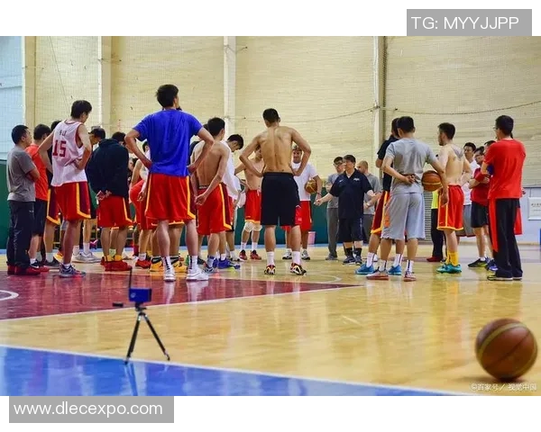 篮球焦点：武汉篮球队的战术探讨